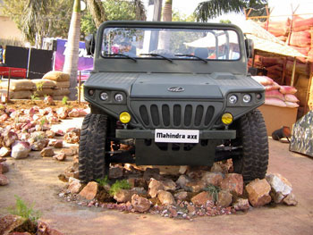 Mahindra Axe